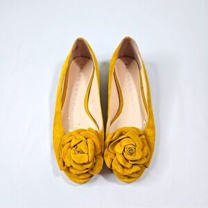 💥SOLD💥Sacha London Yellow and Gold Rosette Flats